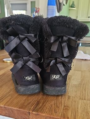 UGG Black Satin-Bow Shearling Back Boots